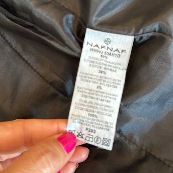 🛍️✨ Get the Parisian Style look in this Naf Naf Jeans with Elastane Suit✨🛍️ - Picture 5 of 12